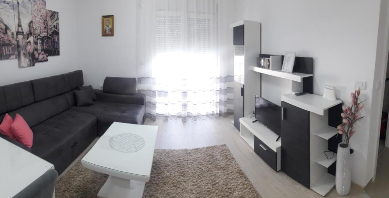 Renome Apartmani Banja Koviljaca Luaran gambar