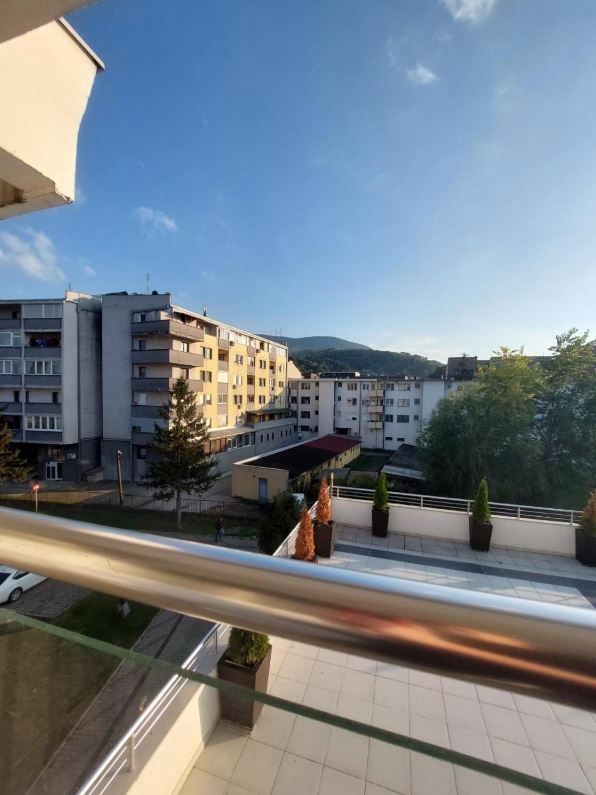 Renome Apartmani Banja Koviljaca Bilik gambar